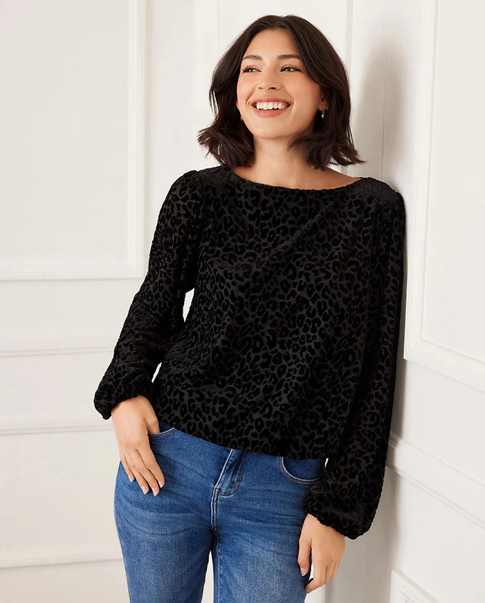 Karen Kane Store 12 Karen Kane Store -Karen Kane Store 11 16 KK November Mailer Homepage Refresh trend 1 34b3a7c2 c1ce 4f05 8052