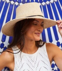 Wide Brim Gambler Hat 21 Wide Brim Gambler Hat -Karen Kane Store 2024 10 03 KK Location6970