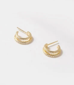 Twin Huggie Earrings -Karen Kane Store 2ACC4E44 C9D4 4CD1 BDAC 44BA1C0BAF1B