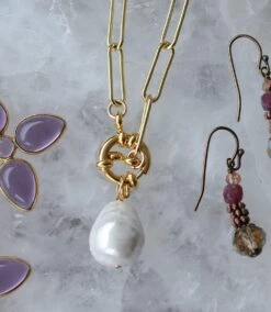 Pearl Toggle Necklace -Karen Kane Store 2B971653 F14E 457B 8A03 C64114A0F772