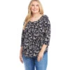 Plus Size 3/4 Sleeve Shirttail Top