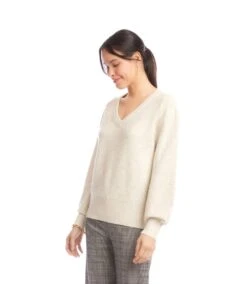 Sequin V-Neck Sweater 9 Sequin V-Neck Sweater -Karen Kane Store 3L89982 SAN karenkane 2025 fall 00 2