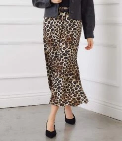 Side-Slit Midi Skirt -Karen Kane Store FDBD15E0 1DC9 461F A641 DDB57E7DEB3B