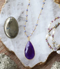 Beaded Teardrop Pendant Necklace 14 Beaded Teardrop Pendant Necklace -Karen Kane Store a2J9A1597